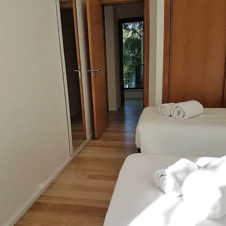 Aroeira Paradise Vila By Host-point