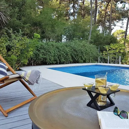 Willa Aroeira Paradise Vila By Host-point Charneca (Setubal)